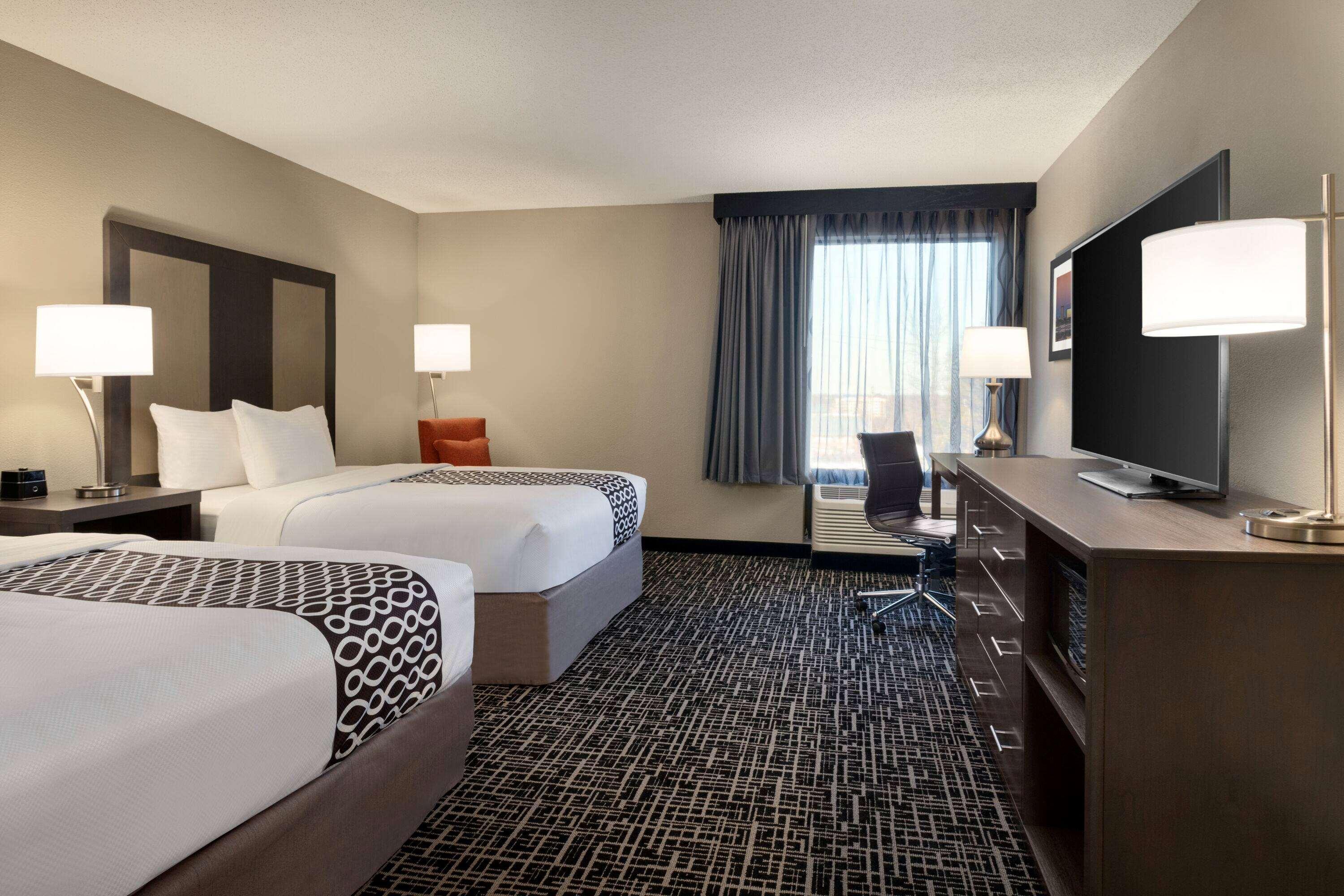 Hotel La Quinta & By Wyndham St Louis Route 66 Windsor Springs