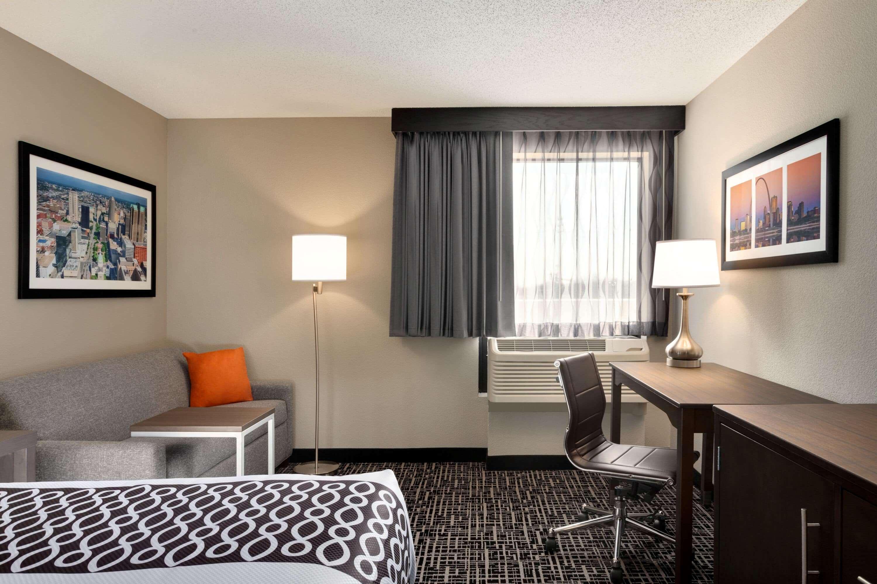 Hotel La Quinta & By Wyndham St Louis Route 66 3*