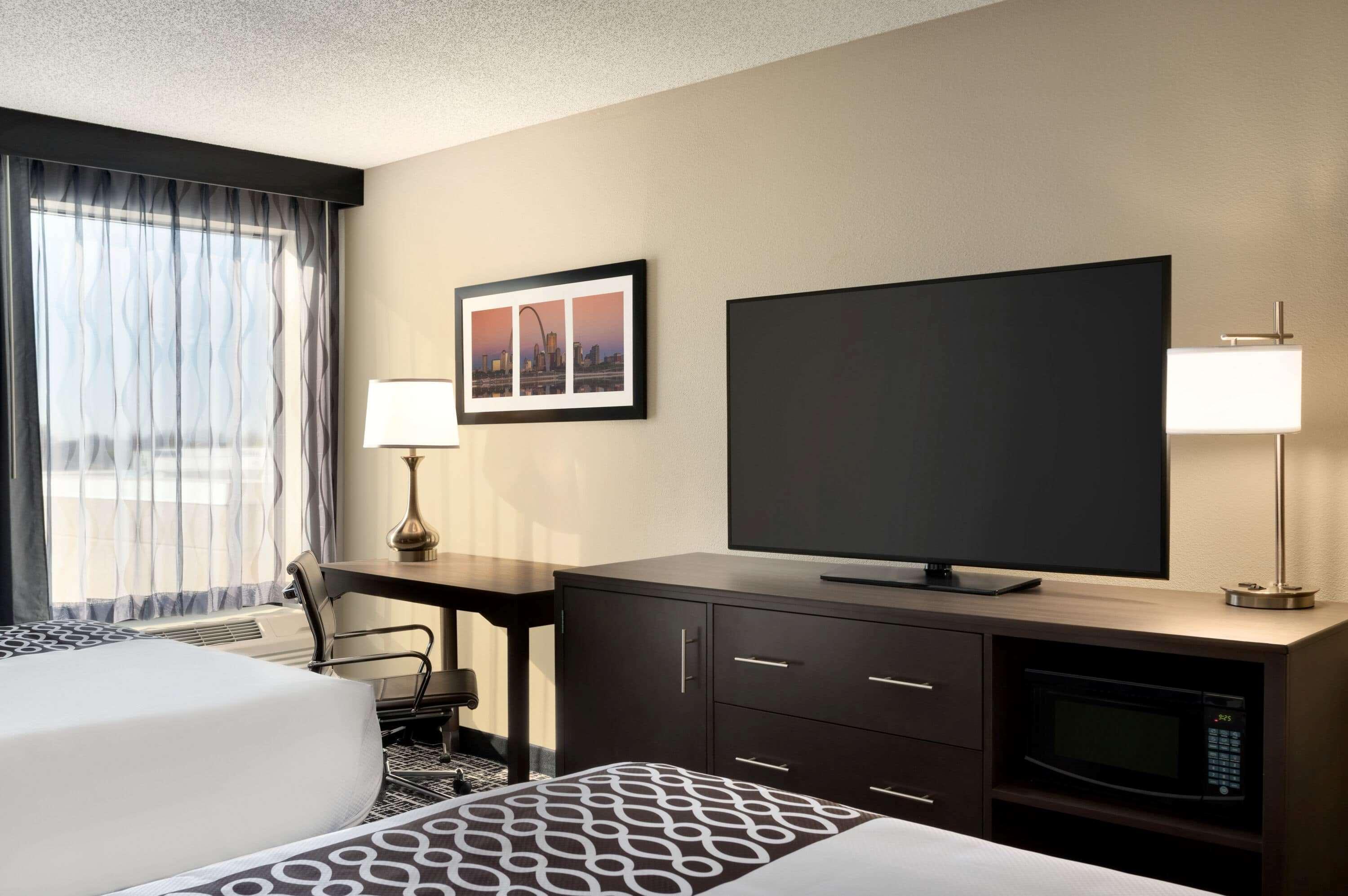 Hotel La Quinta & By Wyndham St Louis Route 66